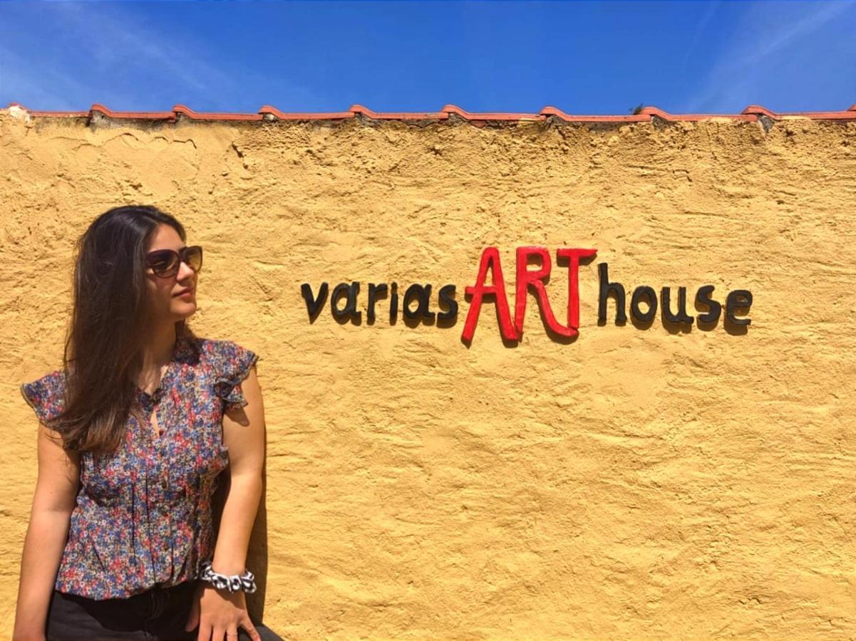 Varias Art House Kallirákhi Екстериор снимка